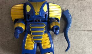 铁甲小宝绿蟑螂叫什么 铁甲小宝第二部全集