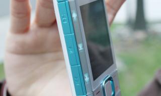 诺基亚5130的跑马灯只有一侧亮,是不是机子有问题 诺基亚5130主题元素